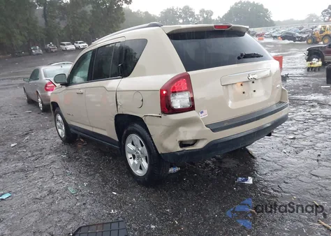 2016 Jeep Compass Latitude из США, поврежденный, VIN 1C4NJCEB3GD784479